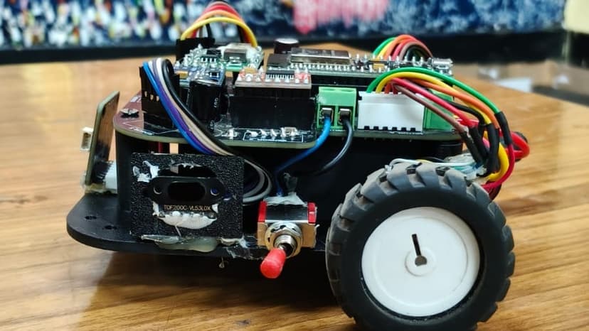 Autonomus Maze Solver bot 