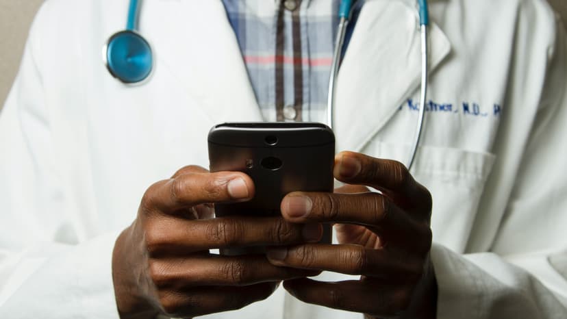 HealthyAI